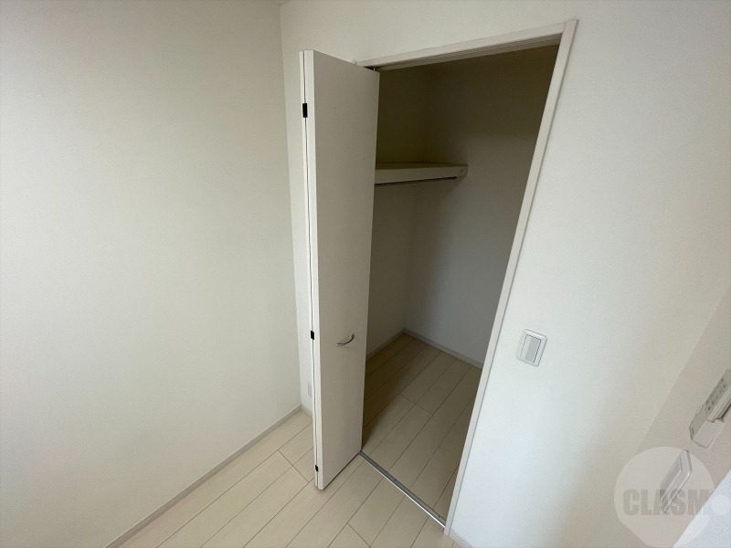 収納　ウォークインクローゼットございます