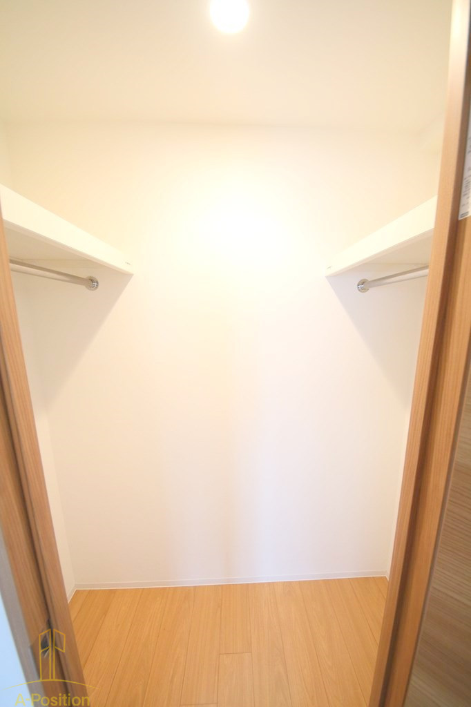 収納　エスリード福島ブレイブ