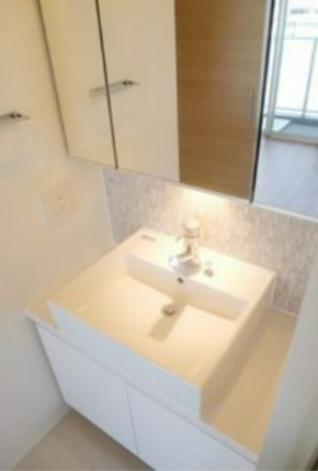 洗面設備　脱衣スペースもあります