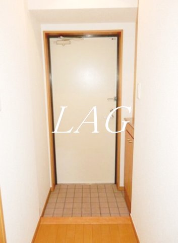 玄関　玄関です。