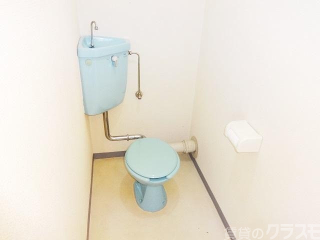 トイレ　トイレは普通ですみません・・。