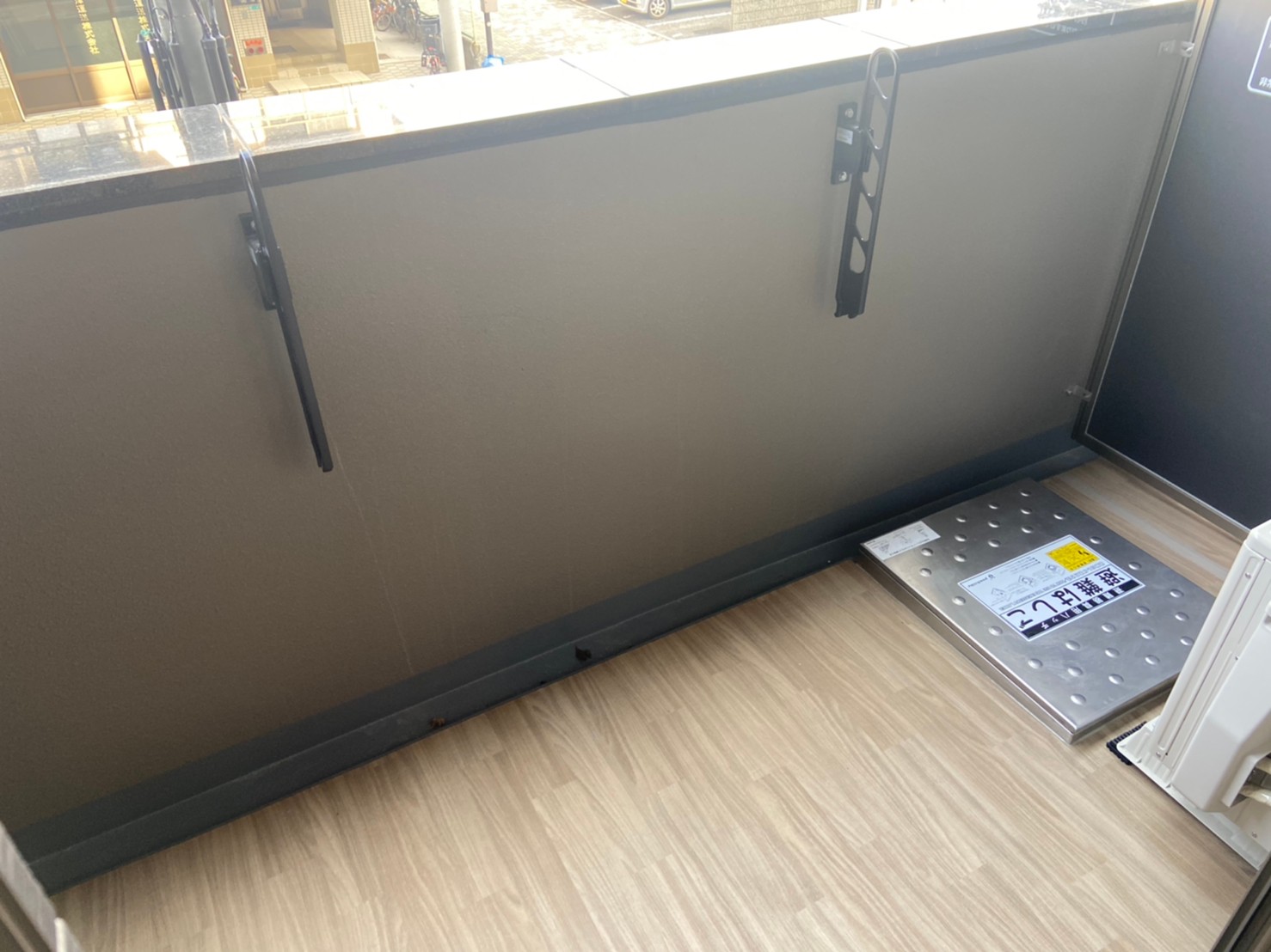 バルコニー　同タイプ同モデルを使用