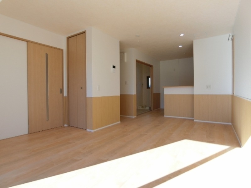 居室・リビング　図面と現状に相違がある場合には現状を優先