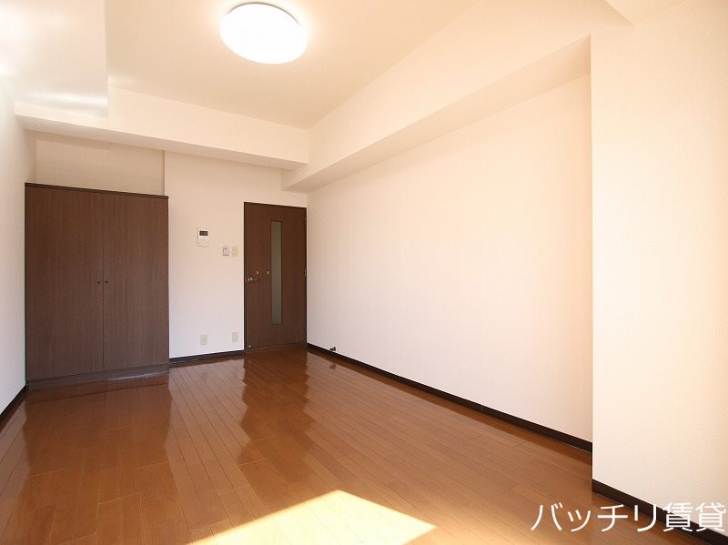 居室・リビング　別室写真の為、現状を優先いたします。