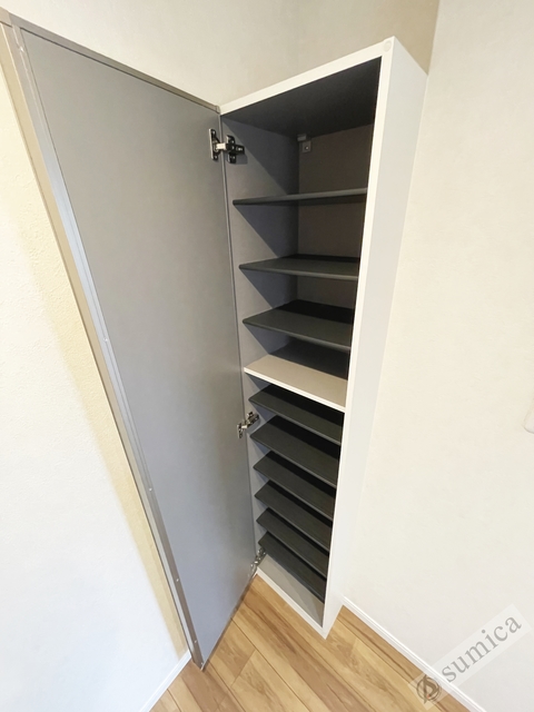 玄関　たくさんの靴を収納できるシューズボックス♪♪