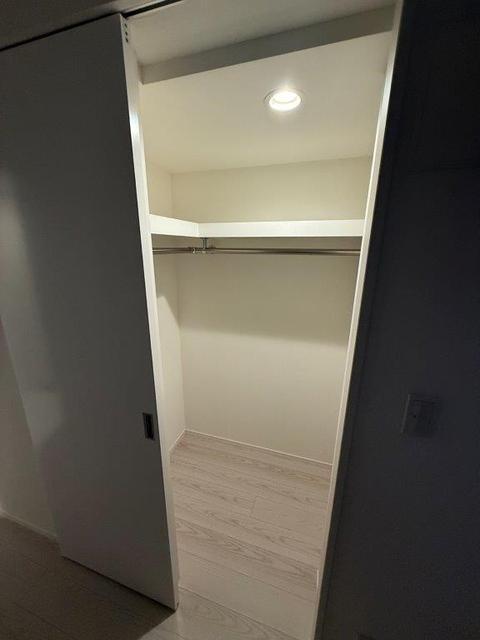 収納　ウォークインクローゼット