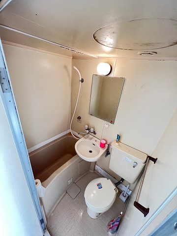 バス・シャワールーム　お風呂で日々の疲れを落としましょう