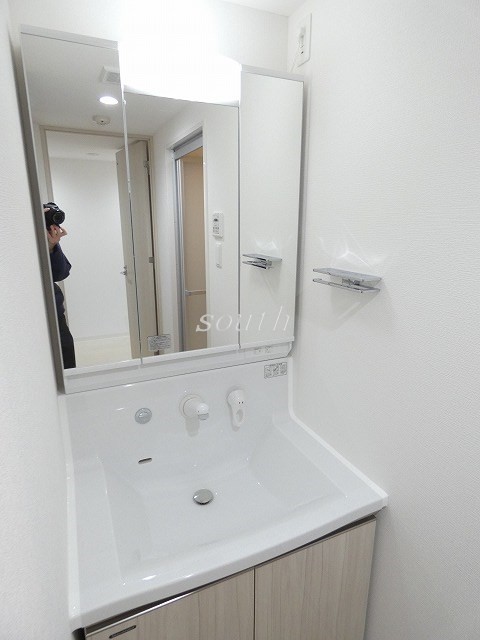 洗面設備　シャンプードレッサー