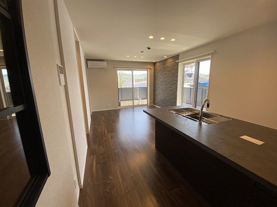 居室・リビング　※別部屋の写真です