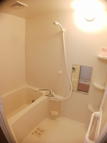 バス・シャワールーム　お風呂です