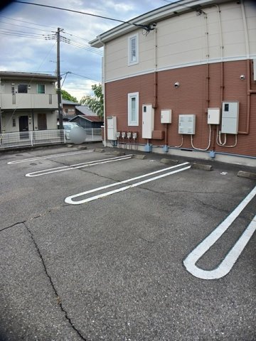 駐車場　駐車場完備です