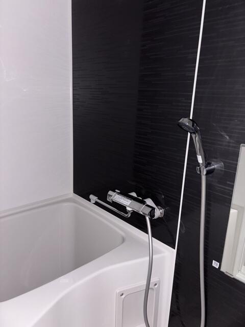 バス・シャワールーム　?