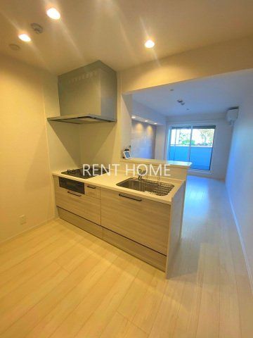 キッチン　対面式３口ガスシステムキッチン