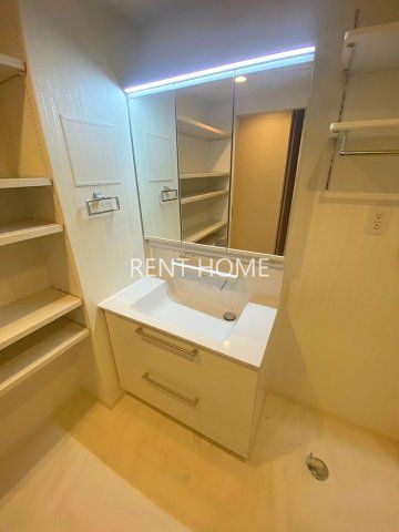 洗面設備　独立洗面脱衣所