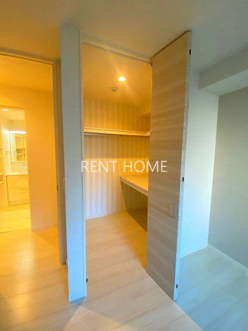 収納　ウォークインクローゼット