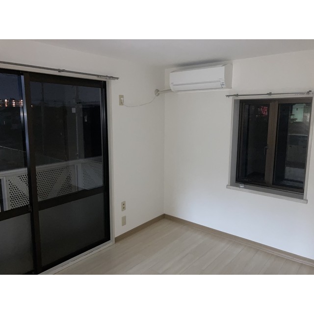 居室・リビング　おしゃれな居間です