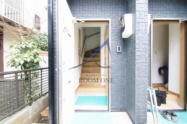 玄関　玄関です。