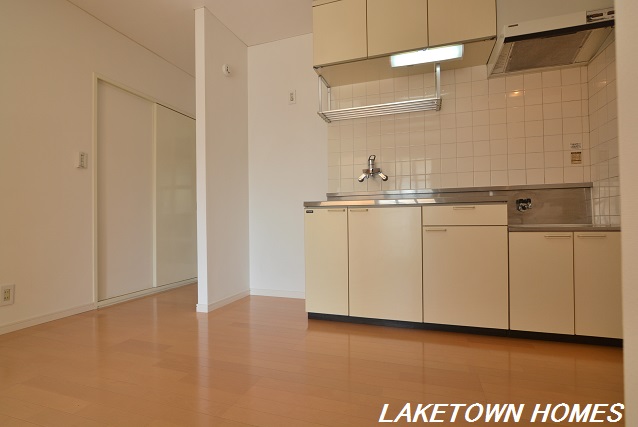 居室・リビング　７帖のダイニングキッチンです。