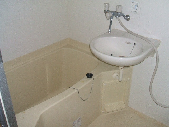 バス・シャワールーム　バストイレ別♪