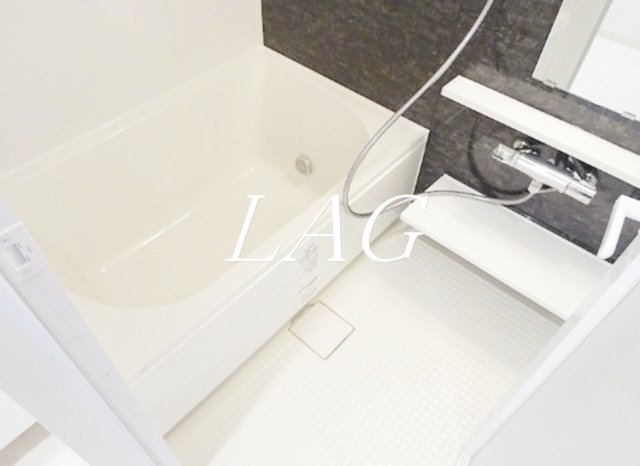 バス・シャワールーム　お風呂です。