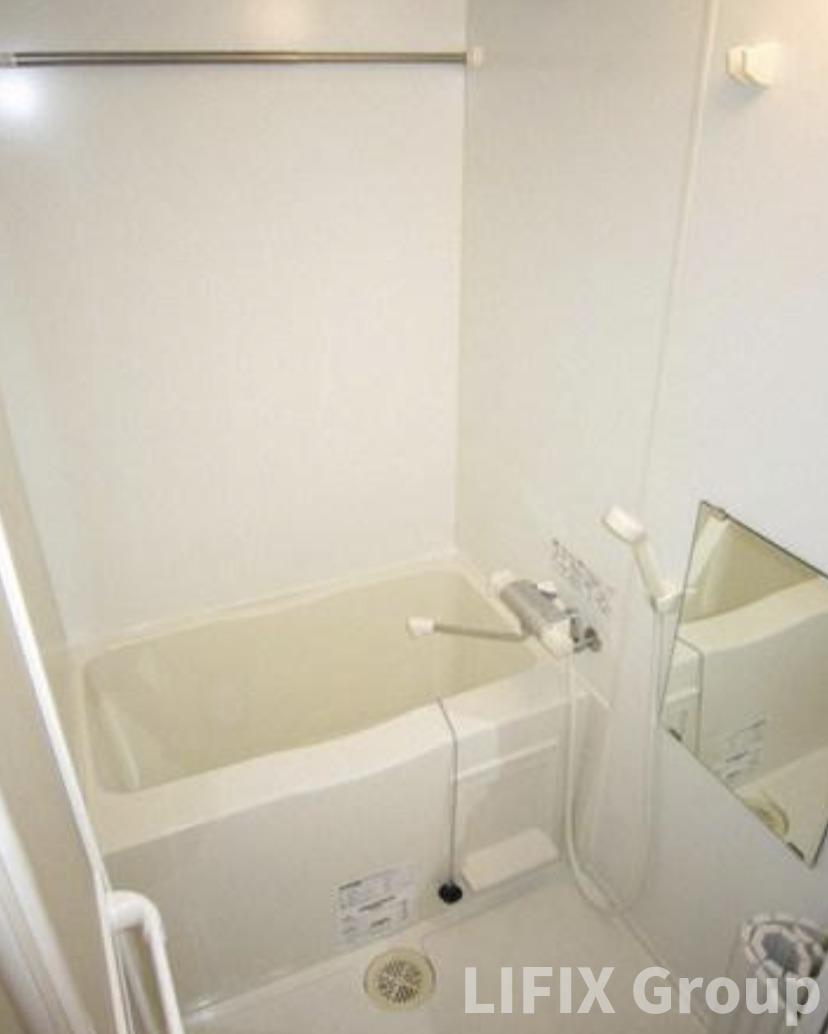 バス・シャワールーム　風呂