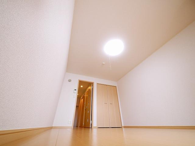 居室・リビング　使いやすい居間です