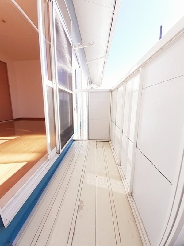 バルコニー　図面と現状に相違がある場合には現状を優先