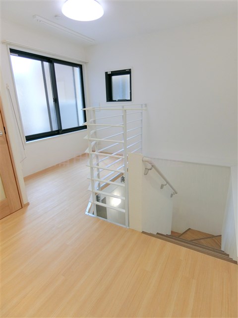 居室・リビング　DK6.5帖　ダイニングキッチン