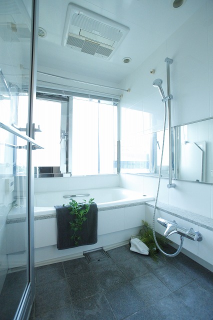 バス・シャワールーム　バス※別部屋参考写真