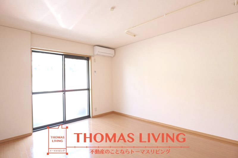 居室・リビング　日当たり良好です。