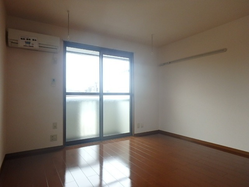 居室・リビング　図面と現状に相違がある場合には現状を優先