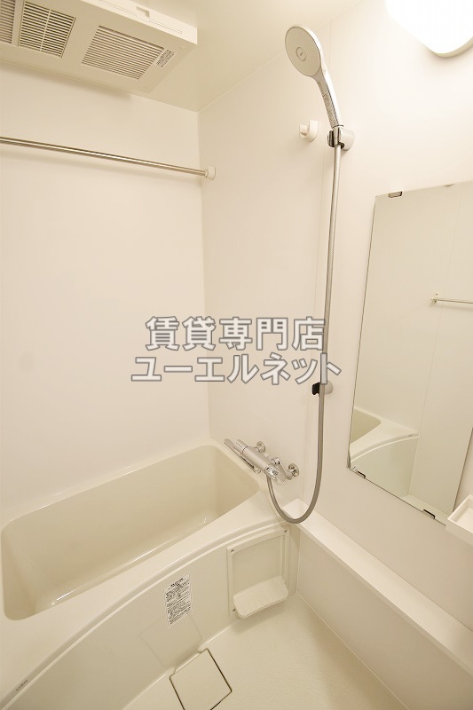 バス・シャワールーム　浴室