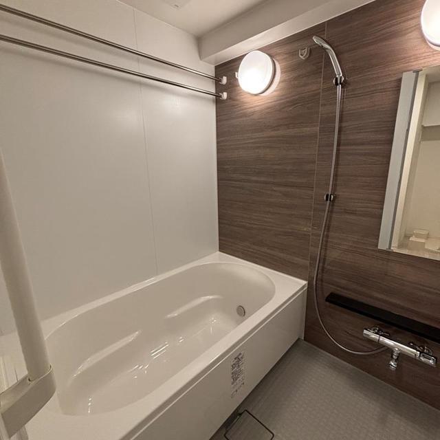 バス・シャワールーム　※写真は同タイプ住戸です。