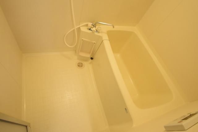 バス・シャワールーム　☆ゆったりバスルーム♪☆