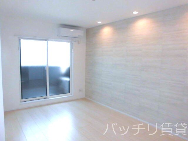 居室・リビング　※同型タイプの為現状優先