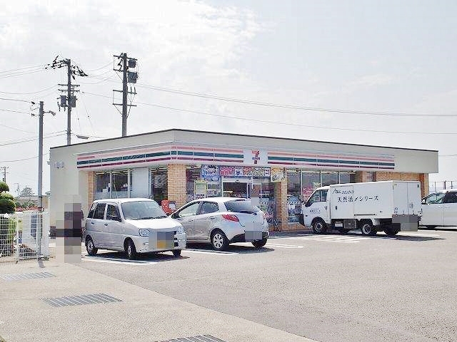 コンビニ　セブン－イレブン阿南那賀川店（コンビニ）まで721m