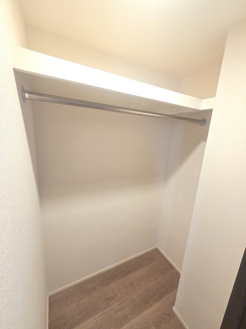 収納　洋室６帖・ＷＩＣ