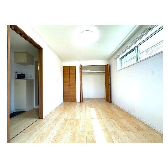 居室・リビング　※別部屋参考写真
