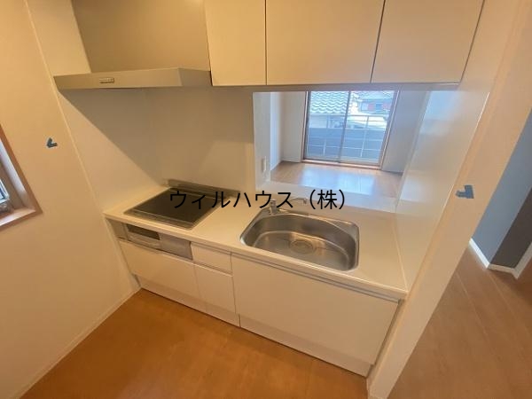 キッチン　ＩＨ３口コンロ！