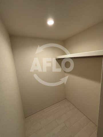収納　ハーモニーテラス小路東VII　ウォークインクローゼット