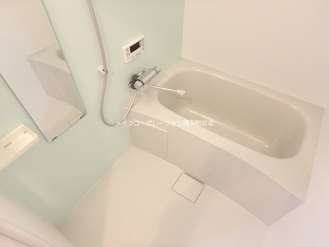 バス・シャワールーム　※写真は棟内別部屋参考写真