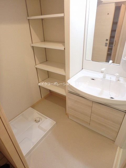 その他設備　※写真は棟内別部屋参考写真