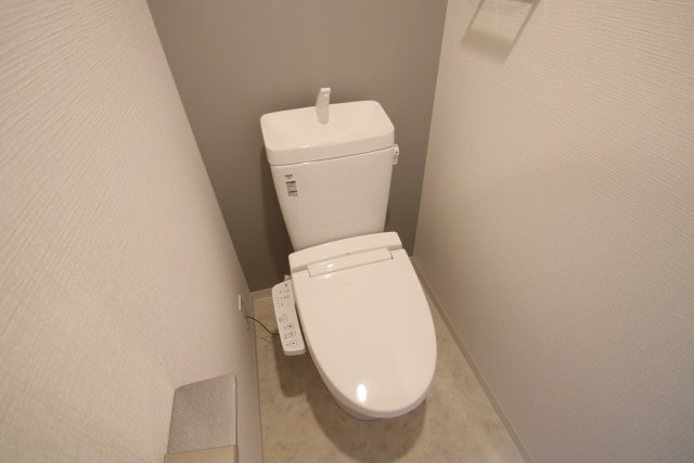 トイレ　※別号室の参考写真、現況優先です※