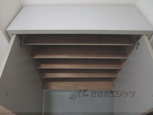 収納　下駄箱