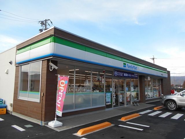 コンビニ　ファミリーマート茅野神之原西店（コンビニ）まで1100m