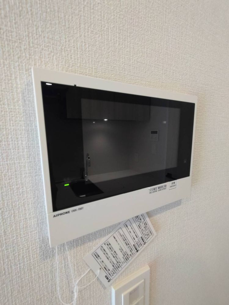 セキュリティ　写真は同タイプ住居です。