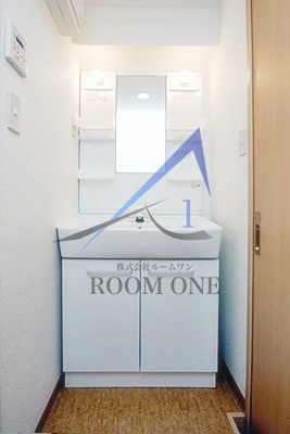 洗面設備　洗面台です。