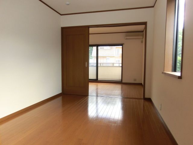その他部屋・スペース　※室内写真は反転タイプサンプル写真。