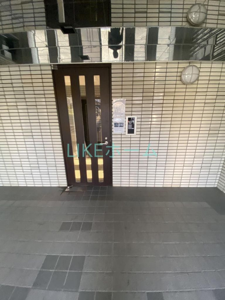 エントランス　エントランス