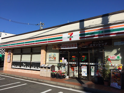 コンビニ　セブンイレブン 向ヶ丘遊園店（コンビニ）まで148m
